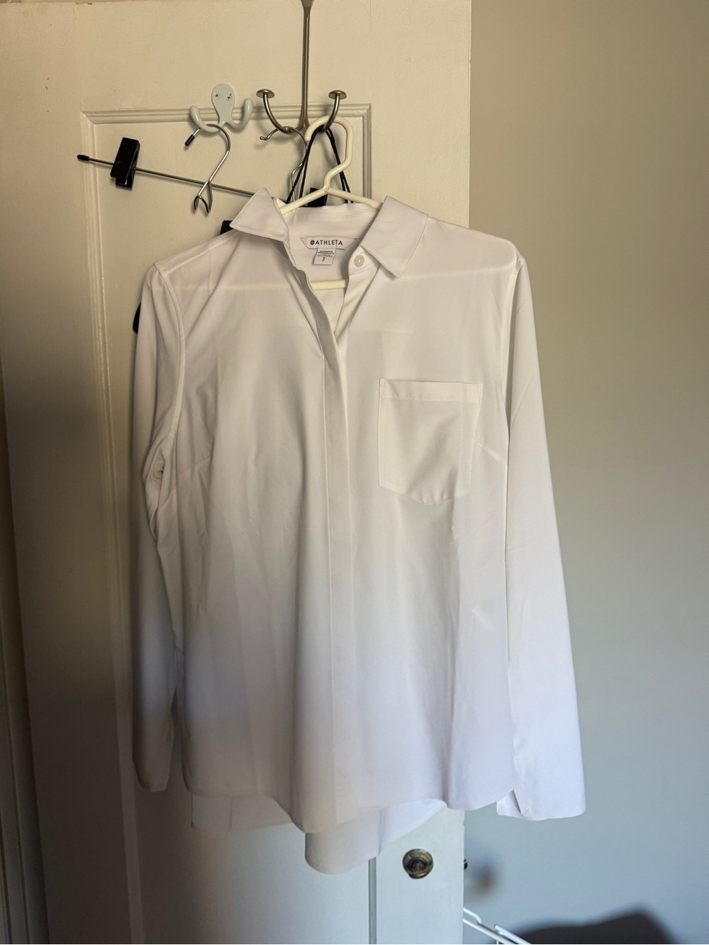 Athleta Women’s White Button-Front Dress Shirt